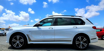 BMW X7 M-SPORT 4.4L 7 SEATS