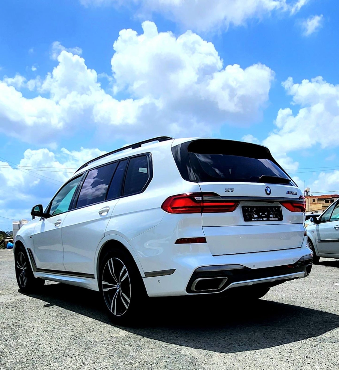 BMW X7 M-SPORT 4.4L 7 SEATS