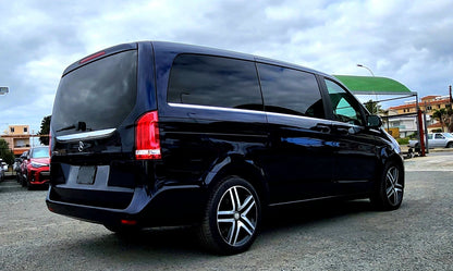 Mercedes Benz V-Class LONG Avantgarde 7 Seats 2,2L