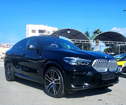 BMW X6 M-Sport X-Drive 35D 3.0L (panoramic roof)