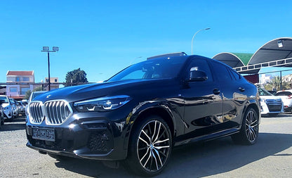 BMW X6 M-Sport X-Drive 35D 3.0L (panoramic roof)