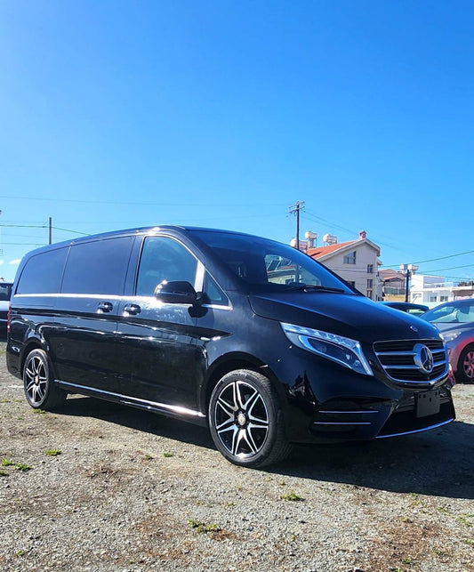 Mercedes Benz V-Class LONG Avantgarde PANORAMIC 7 Seats 2,2L